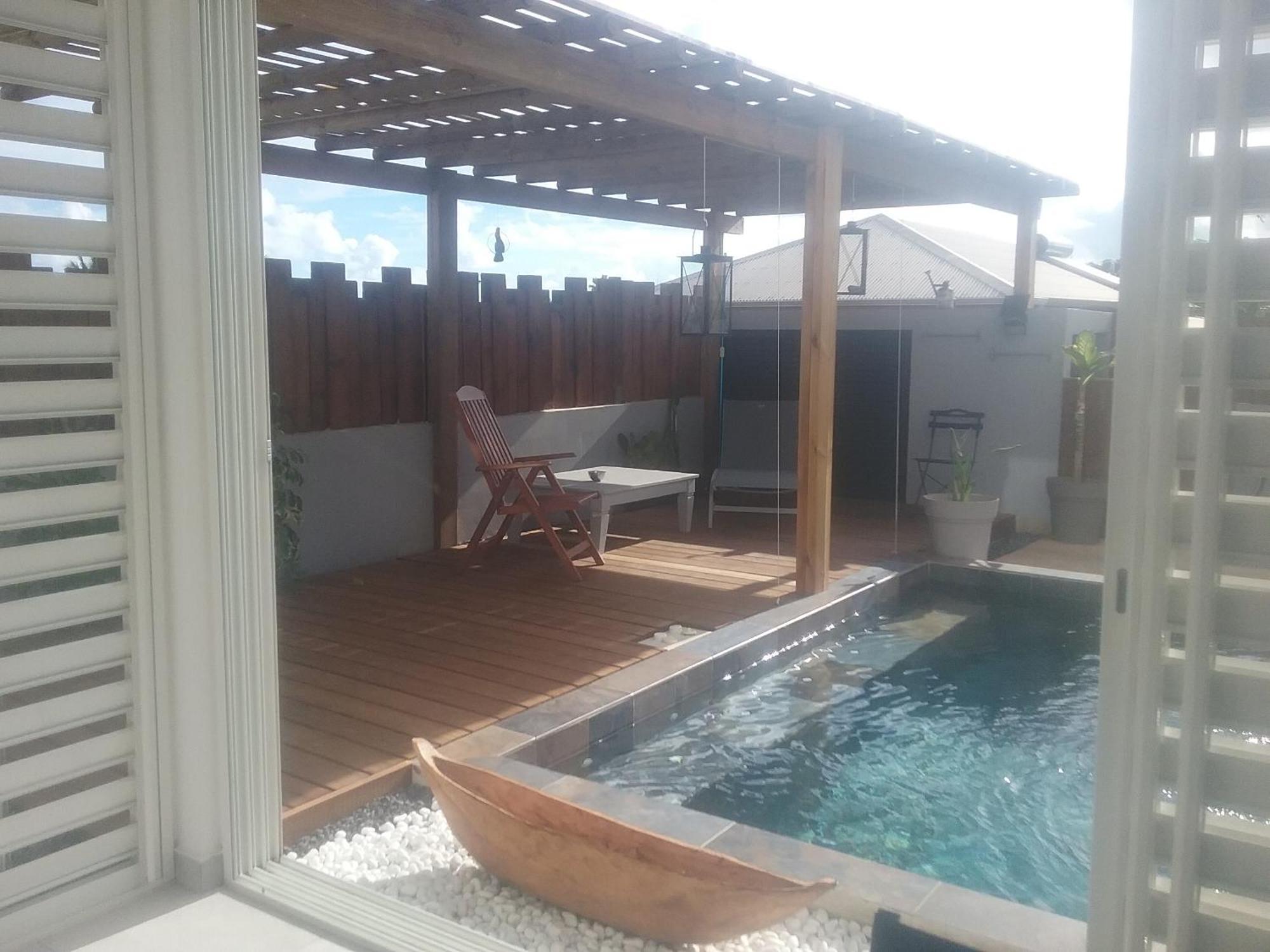 Maison TONGA piscine jaccuzi Saint Pierre Exterior foto
